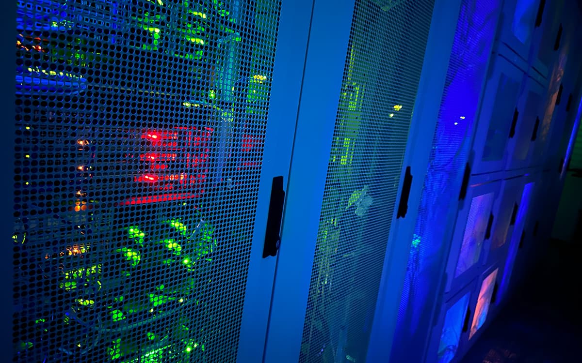 Secure Dedicated Rack Space